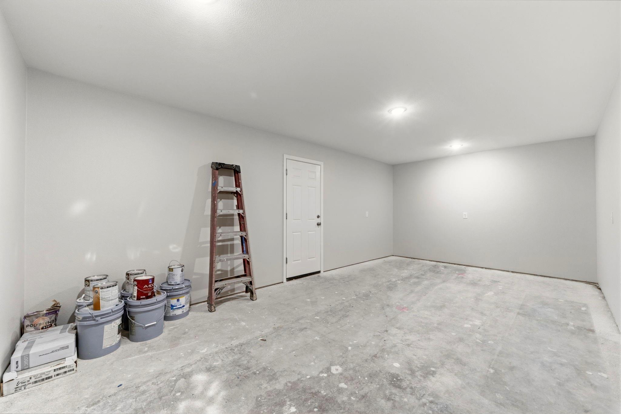 2002 Parkdale Drive