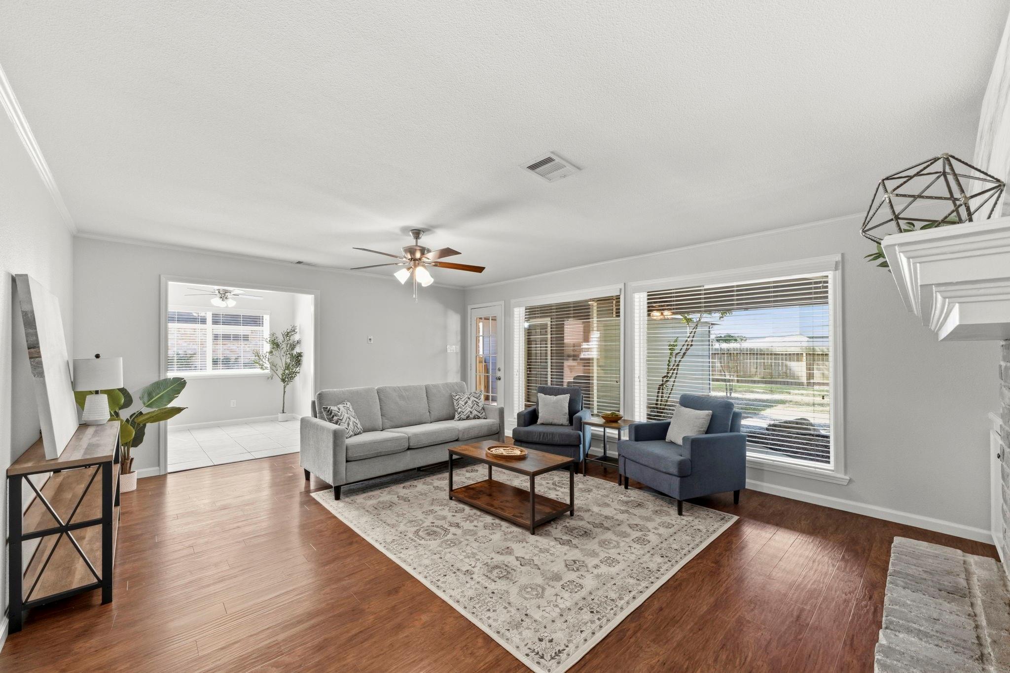 2002 Parkdale Drive