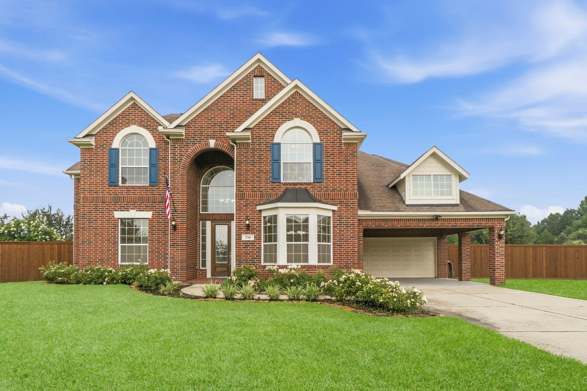 2716 Silverstone Way
