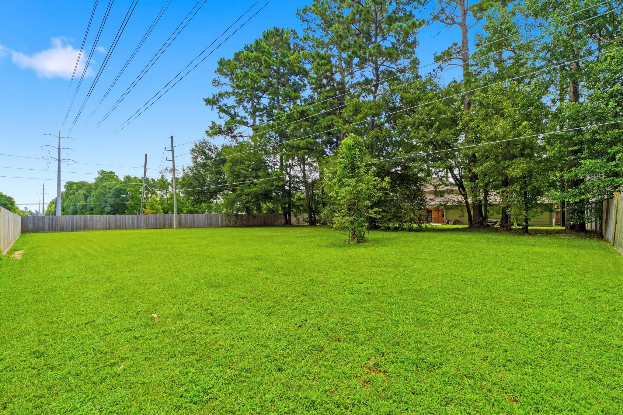 12806 Highland Hills Drive