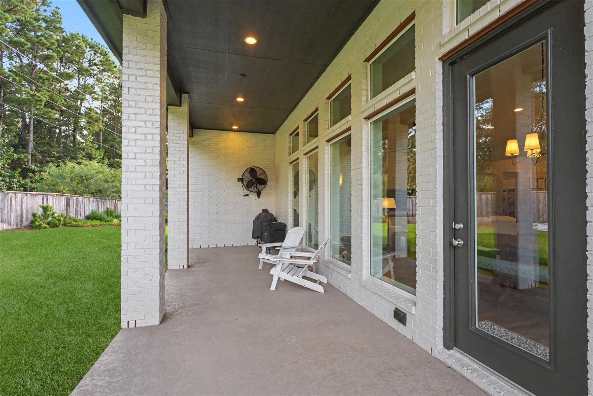 313 Lane Landing Place