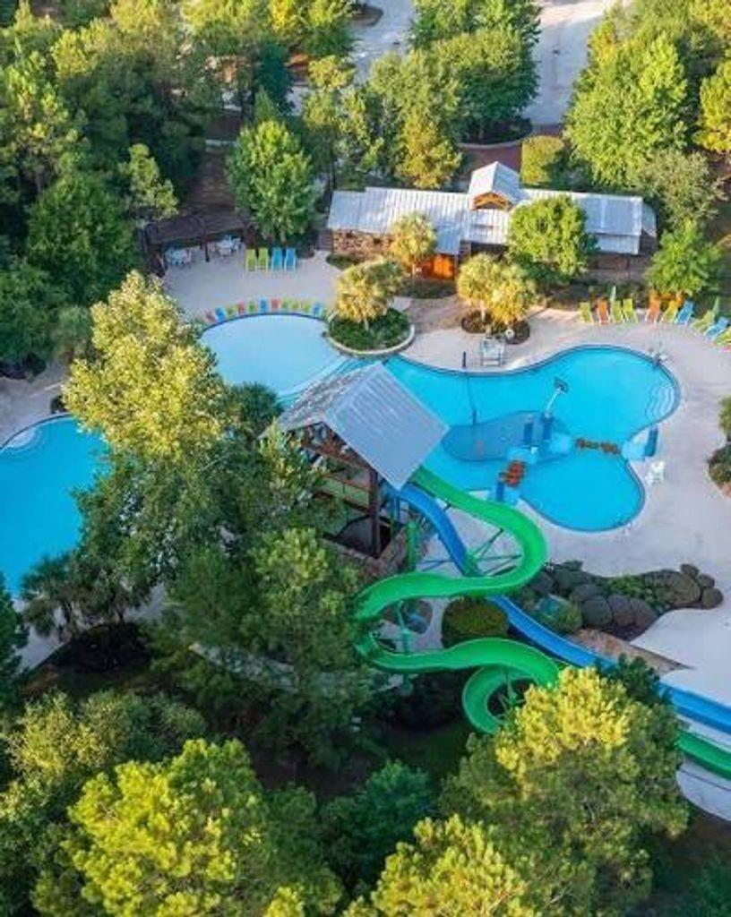 313 Lane Landing Place