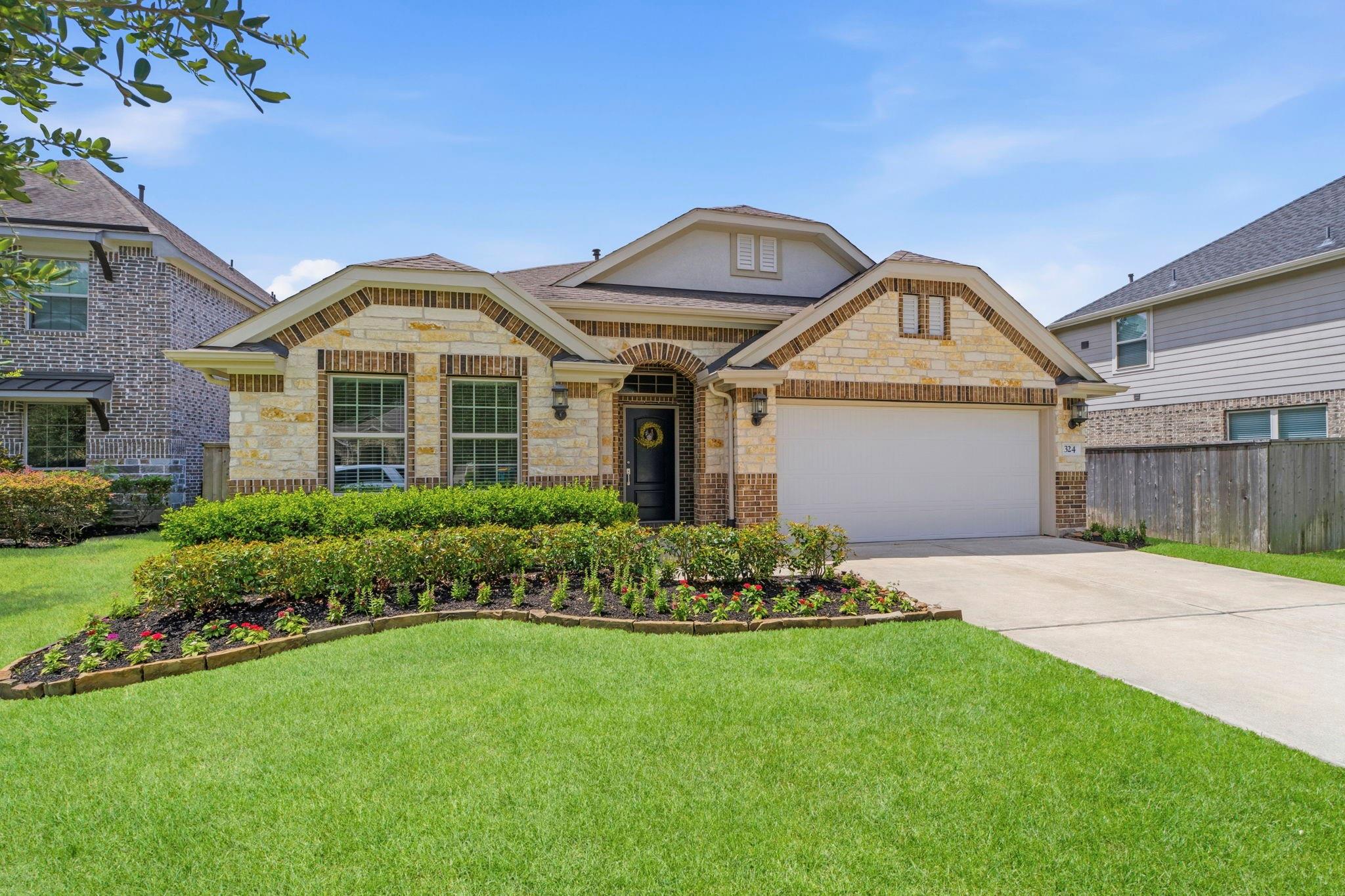 324 Cadela Drive