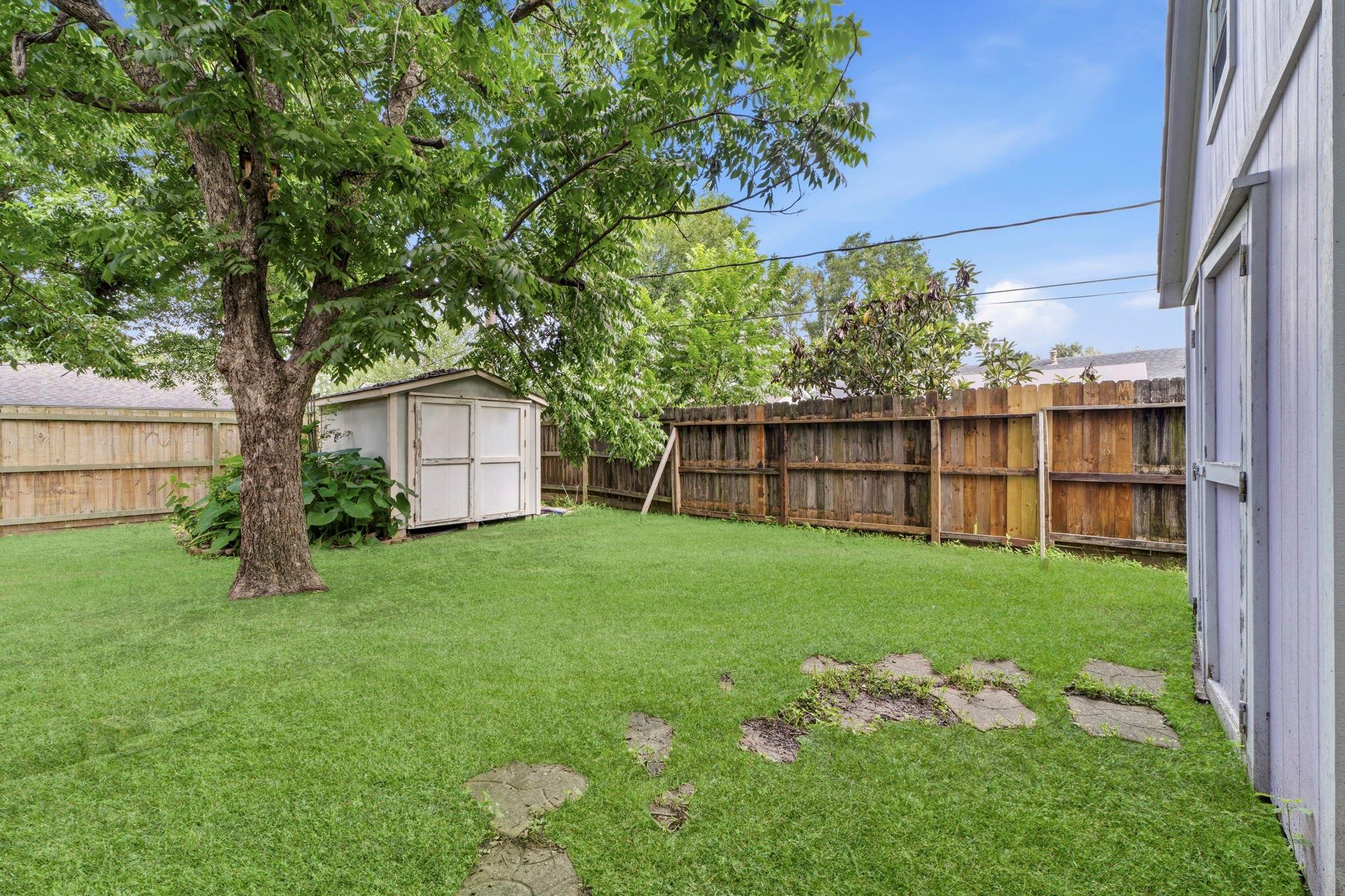5738 Weeping Willow Road