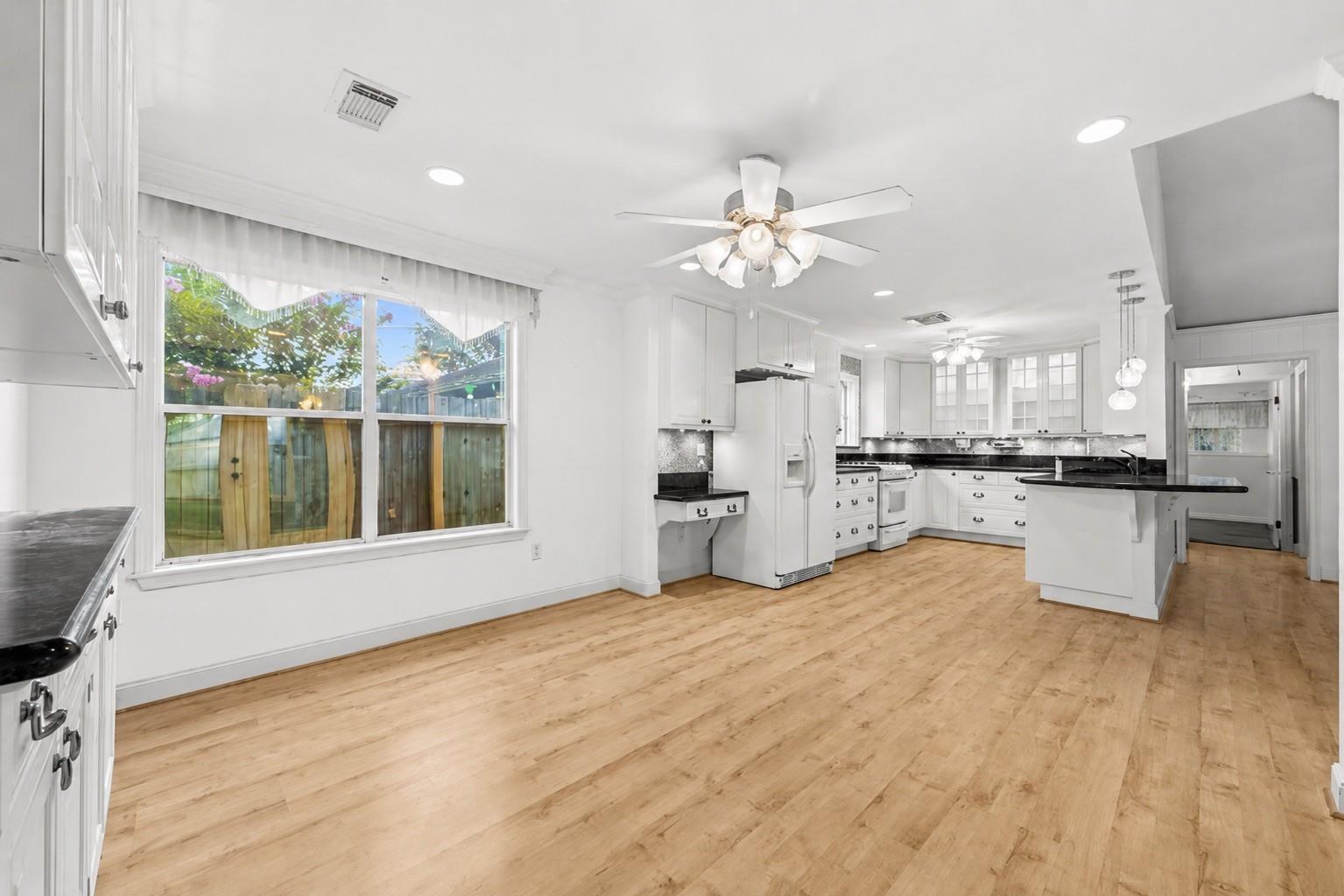 5738 Weeping Willow Road