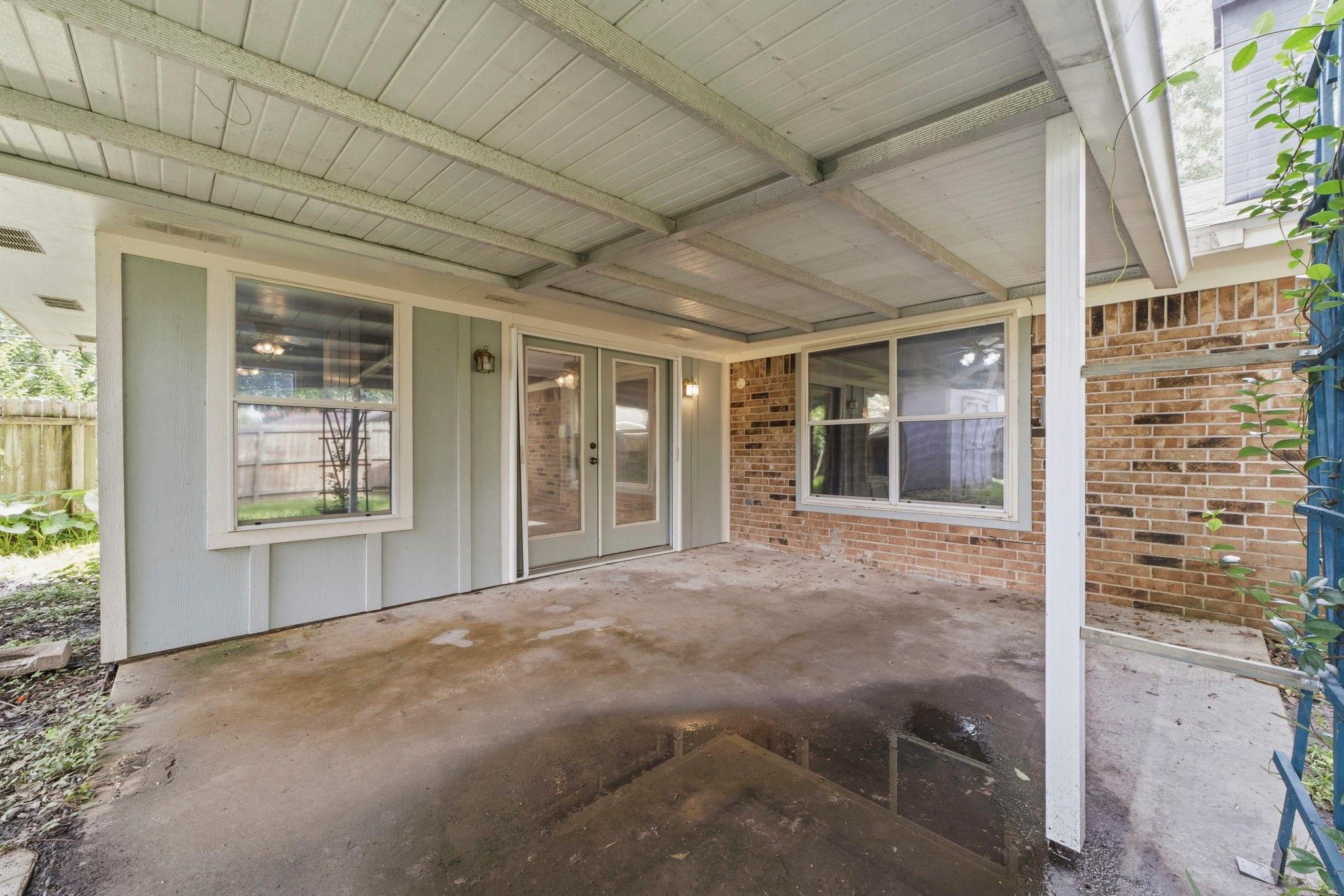 5738 Weeping Willow Road