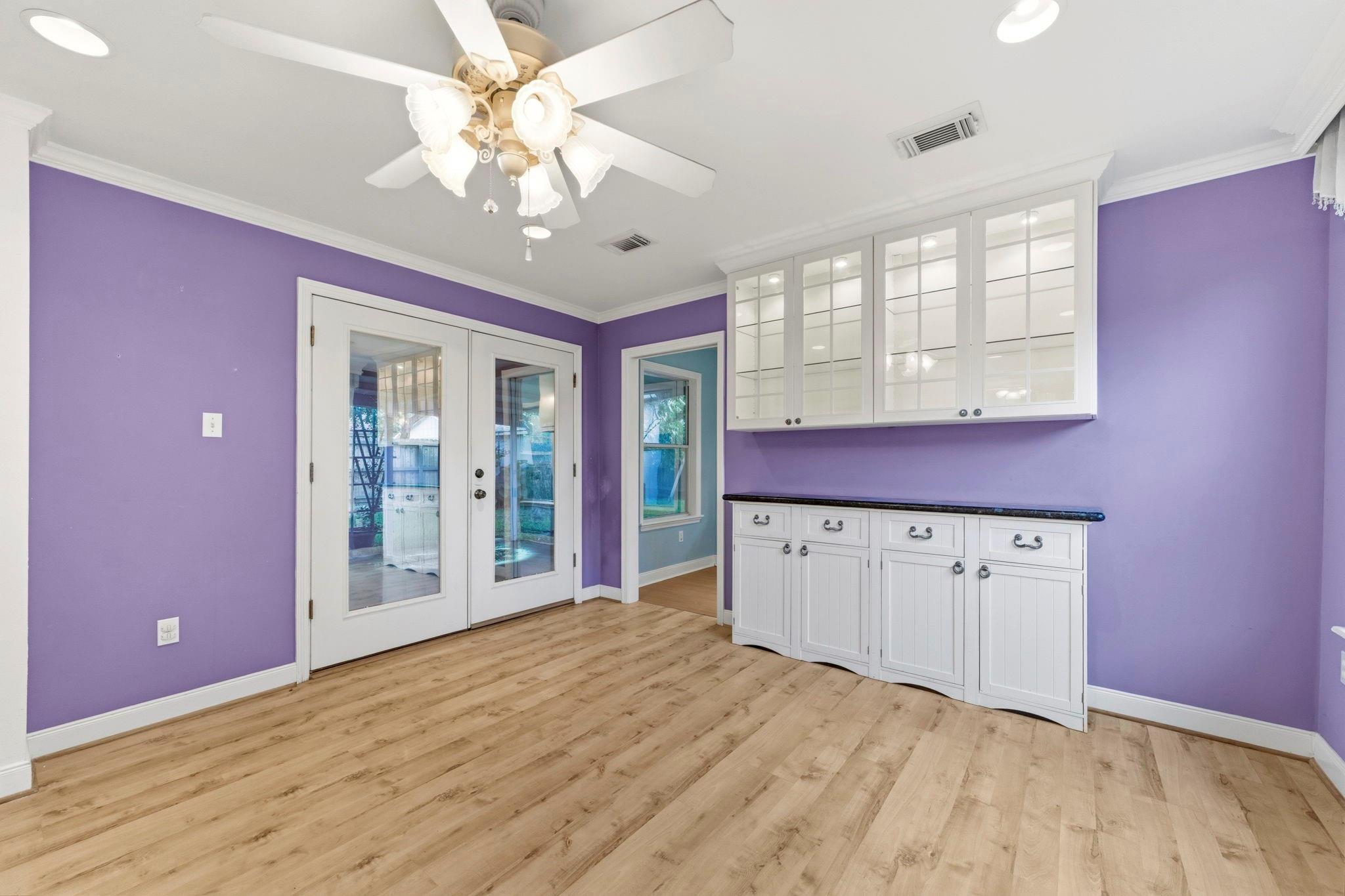 5738 Weeping Willow Road