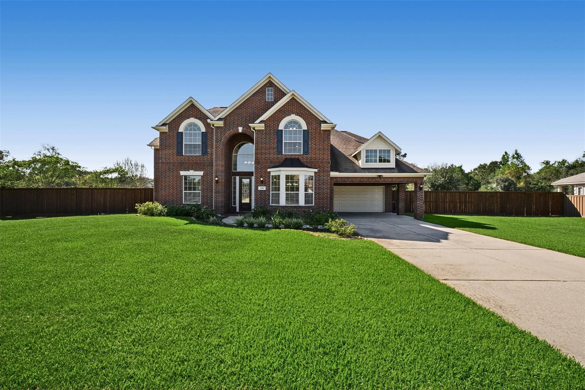 2716 Silverstone Way
