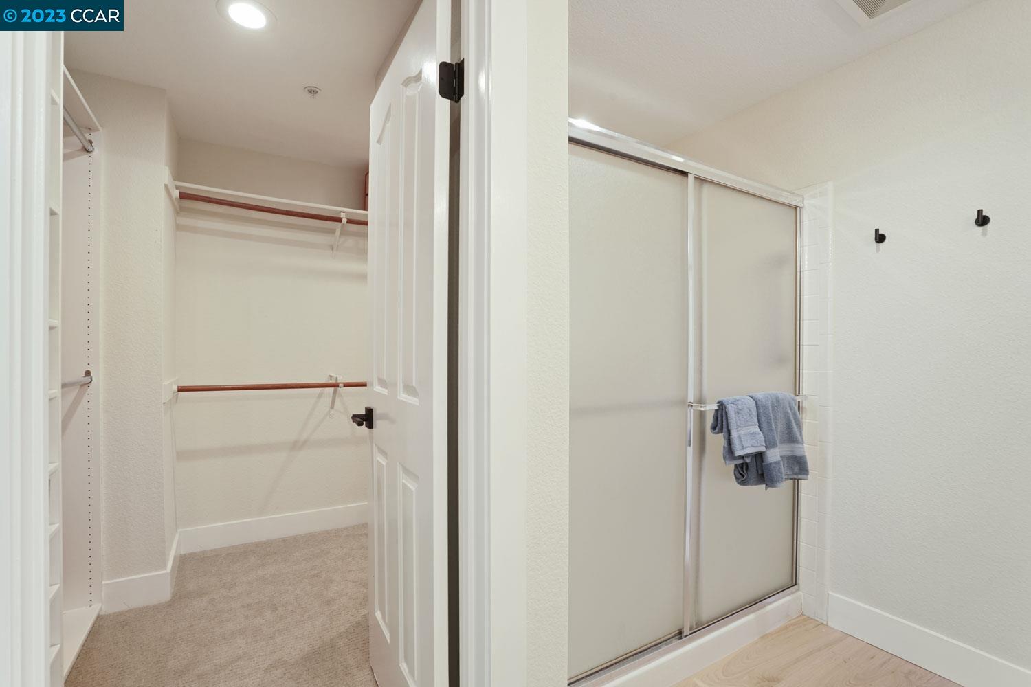 5910 Horsemens Canyon Drive Unit: 5B