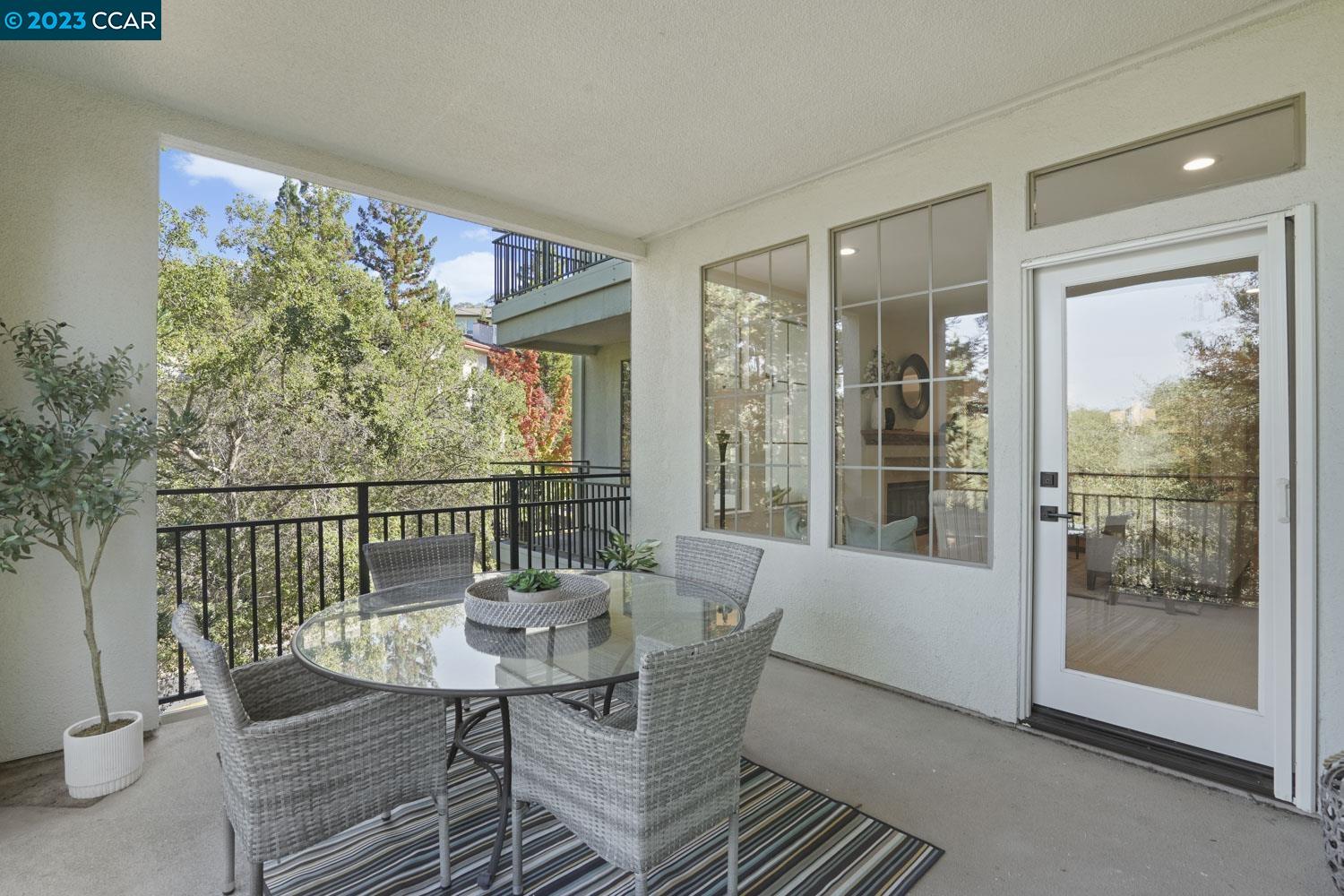 5910 Horsemens Canyon Drive Unit: 5B