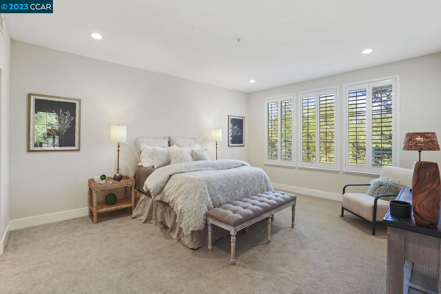 5910 Horsemens Canyon Drive Unit: 5B