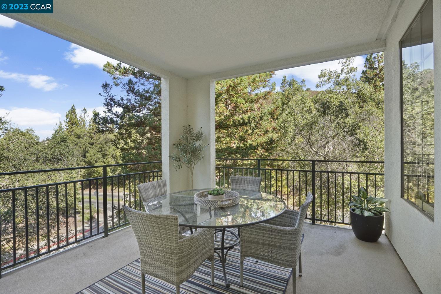 5910 Horsemens Canyon Drive Unit: 5B