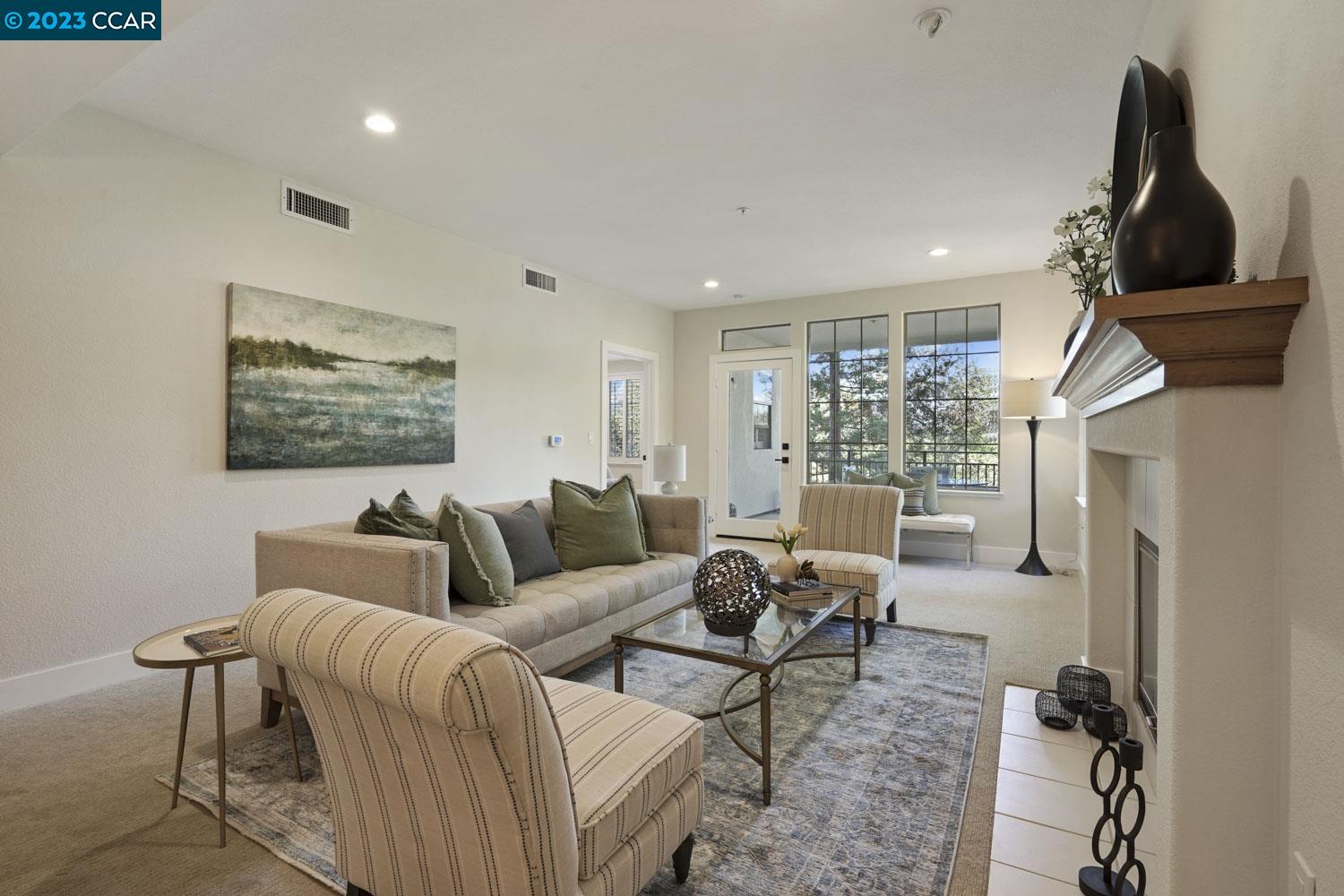 5910 Horsemens Canyon Drive Unit: 5B