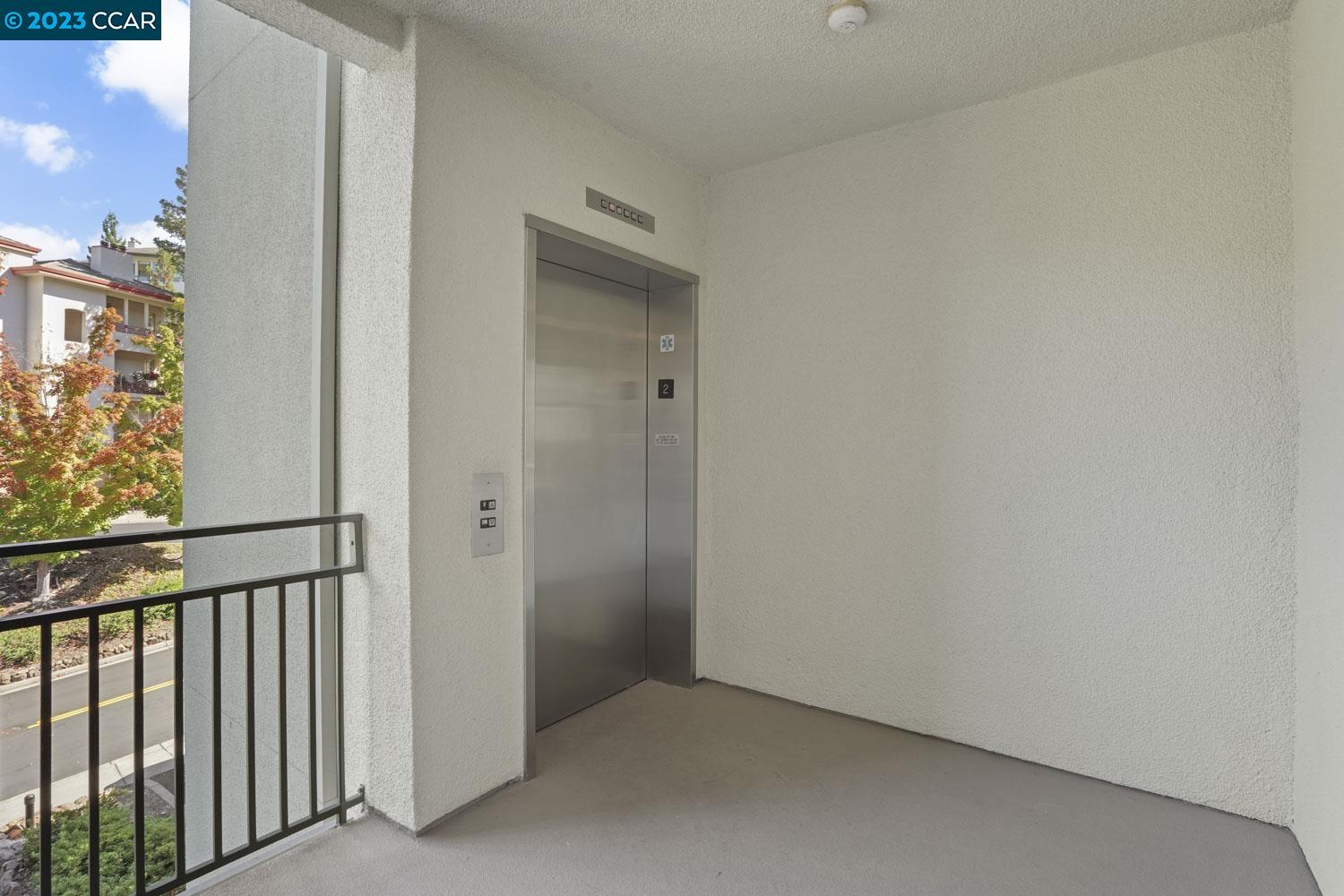 5910 Horsemens Canyon Drive Unit: 5B