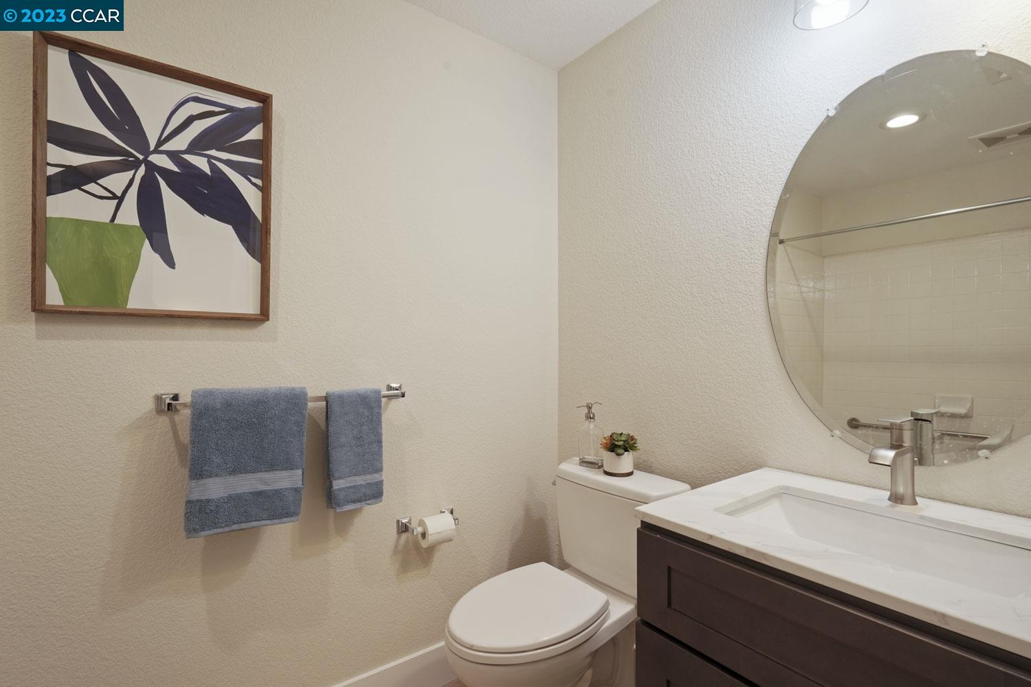 5910 Horsemens Canyon Drive Unit: 5B