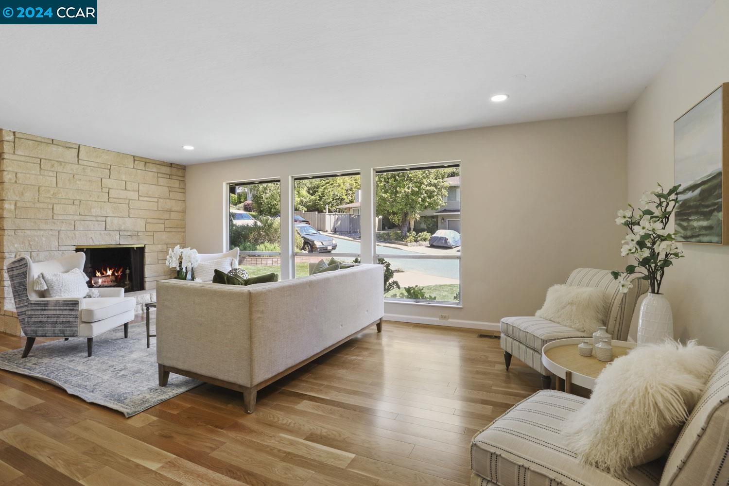 21 Ashbrook Place