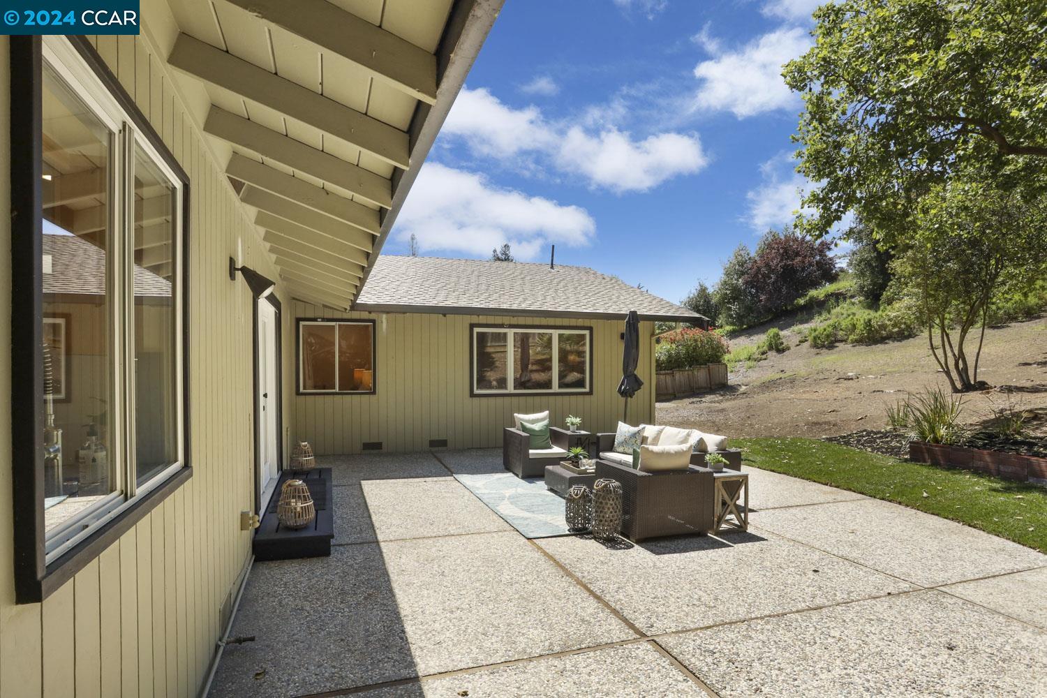 21 Ashbrook Place
