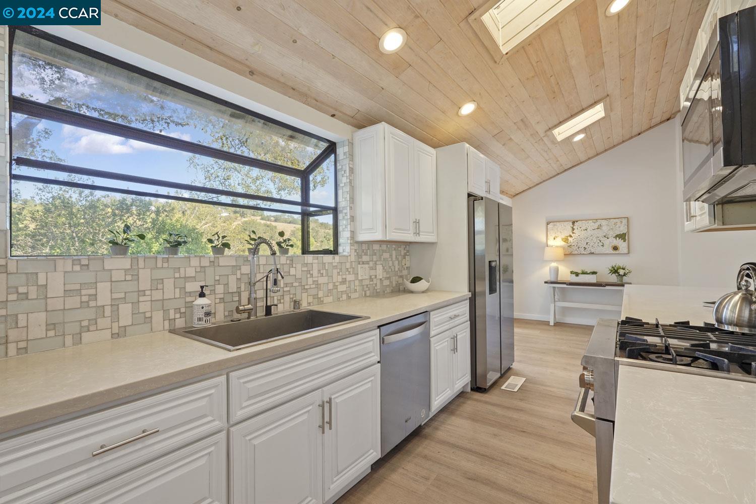 760 Moraga Road