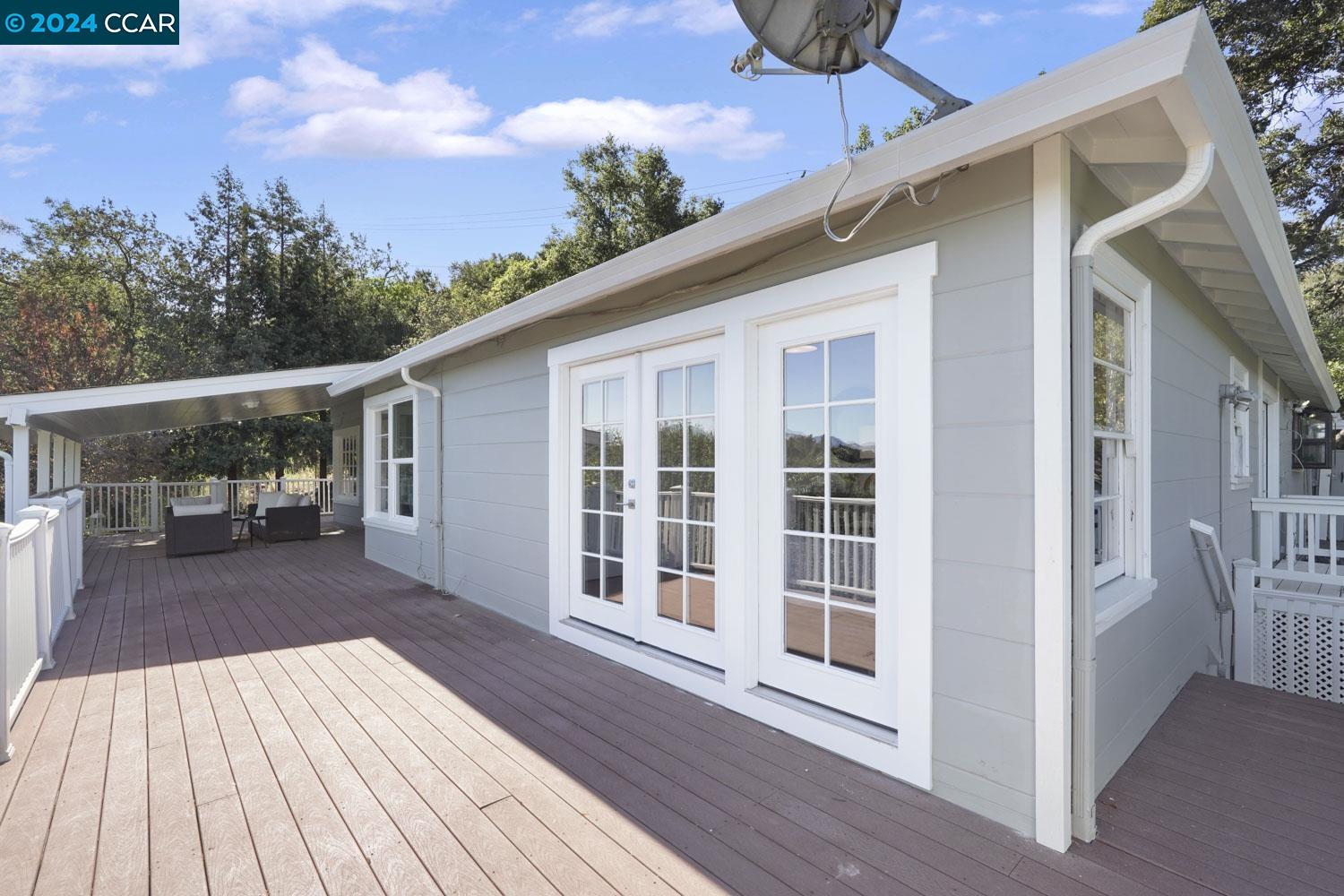 760 Moraga Road