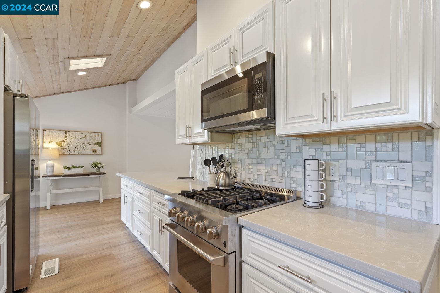 760 Moraga Road
