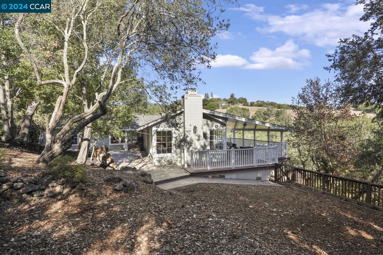 760 Moraga Road