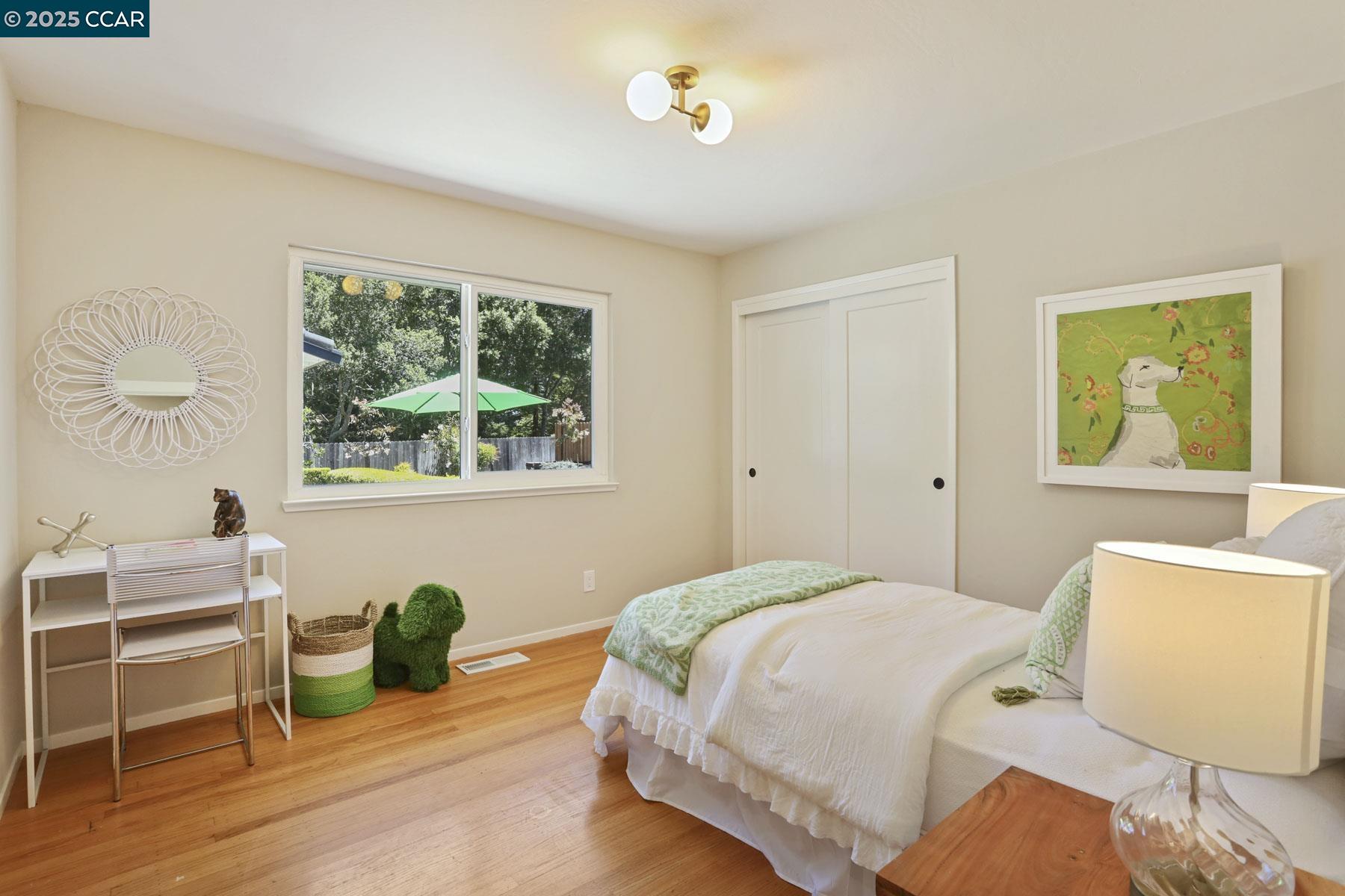 15 Ashbrook Place