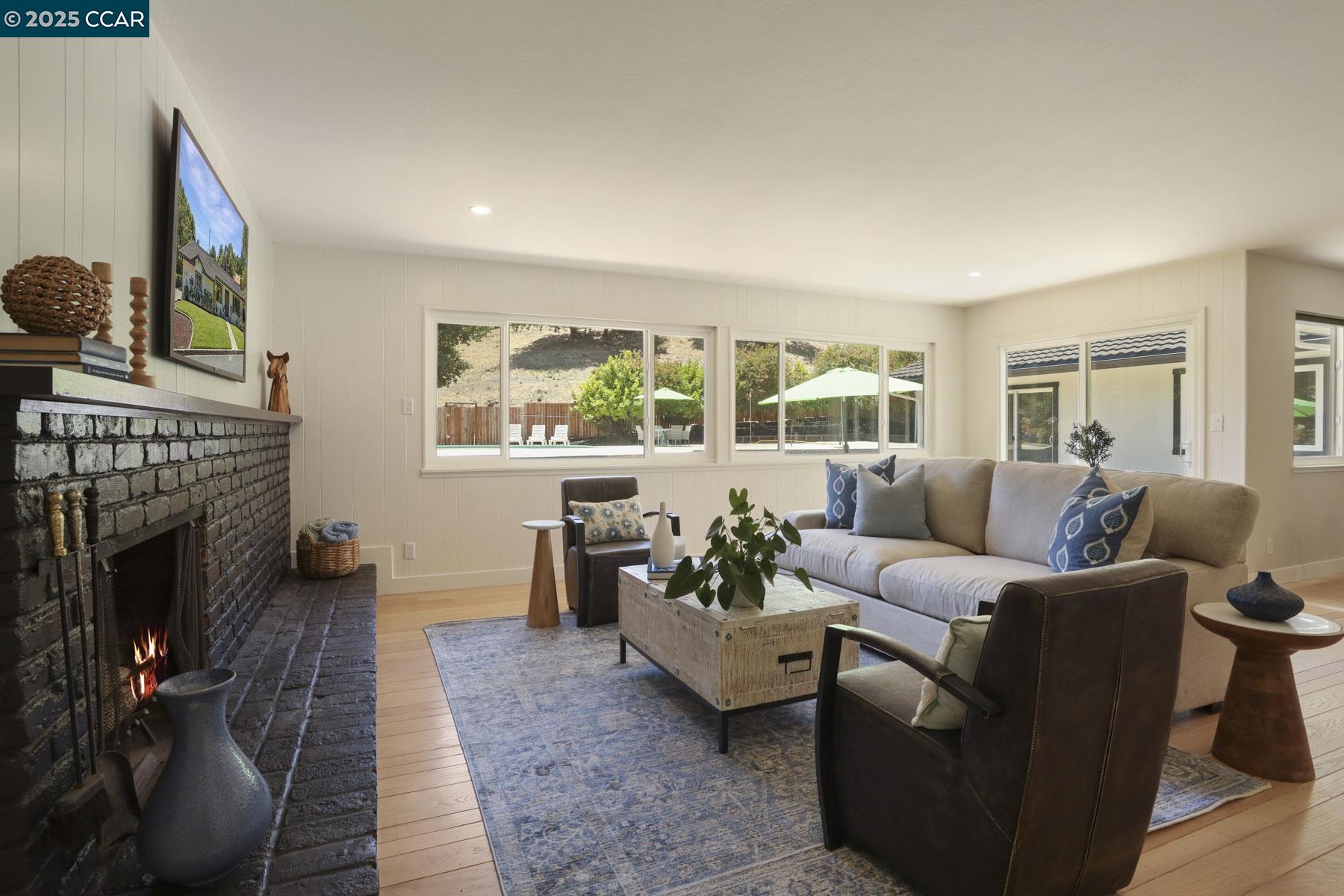 15 Ashbrook Place