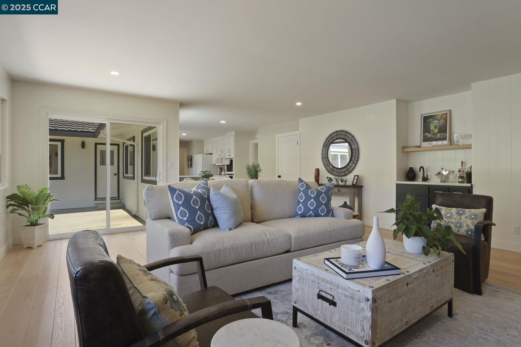 15 Ashbrook Place