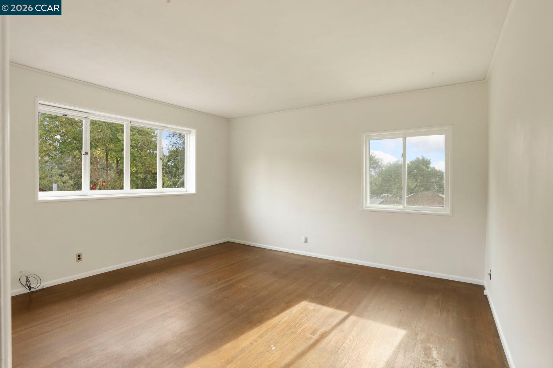 204 El Camino Real