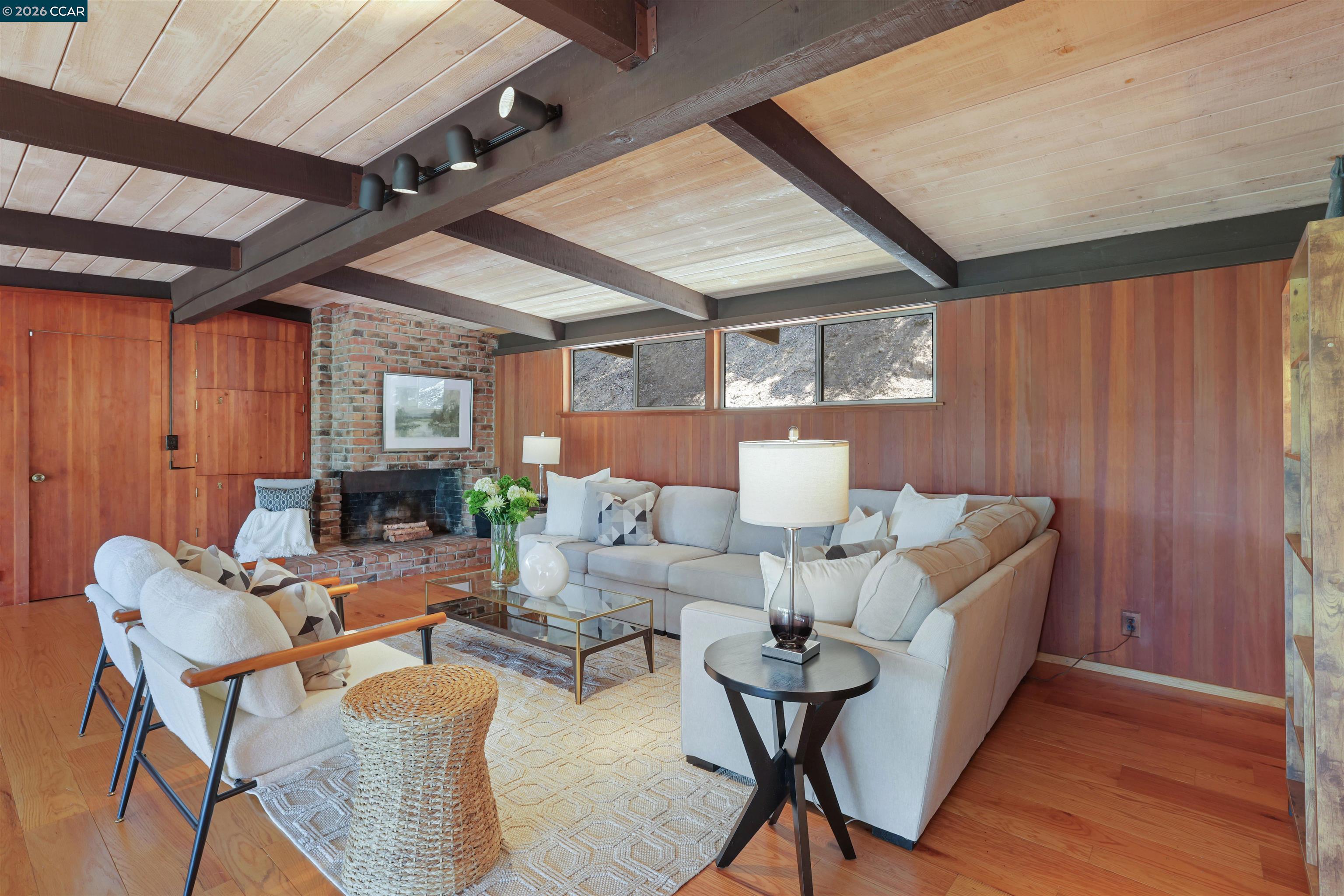 742 Miner Road