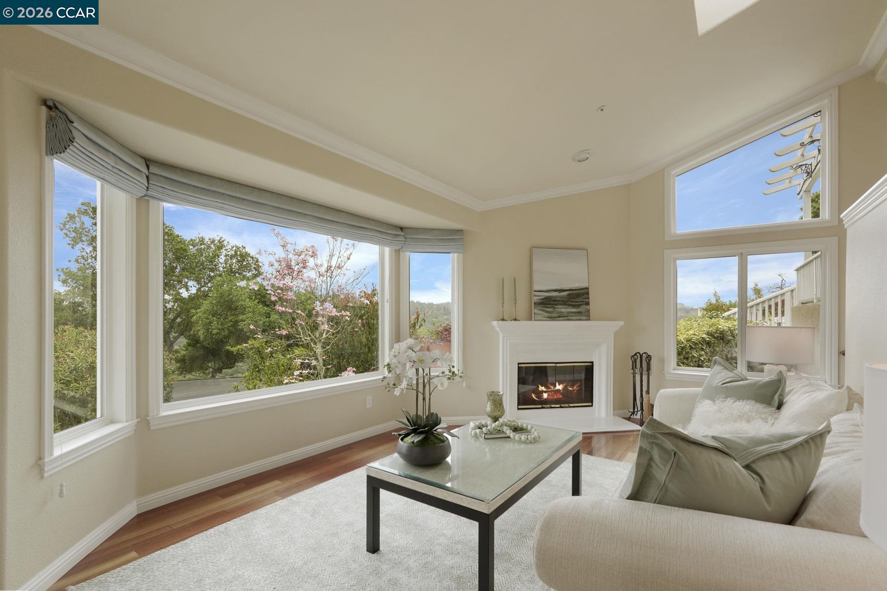 87 Claremont Ave