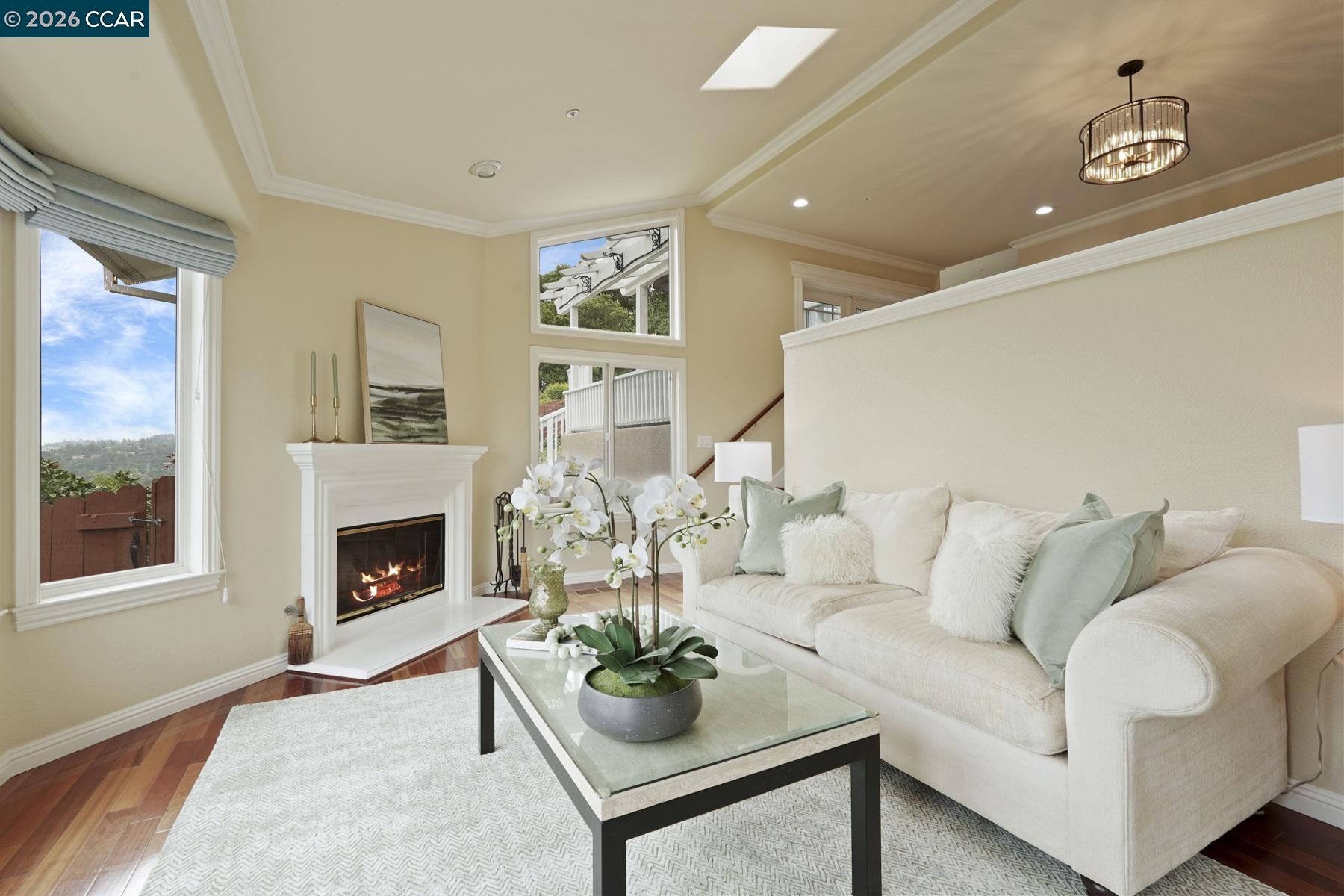 87 Claremont Ave