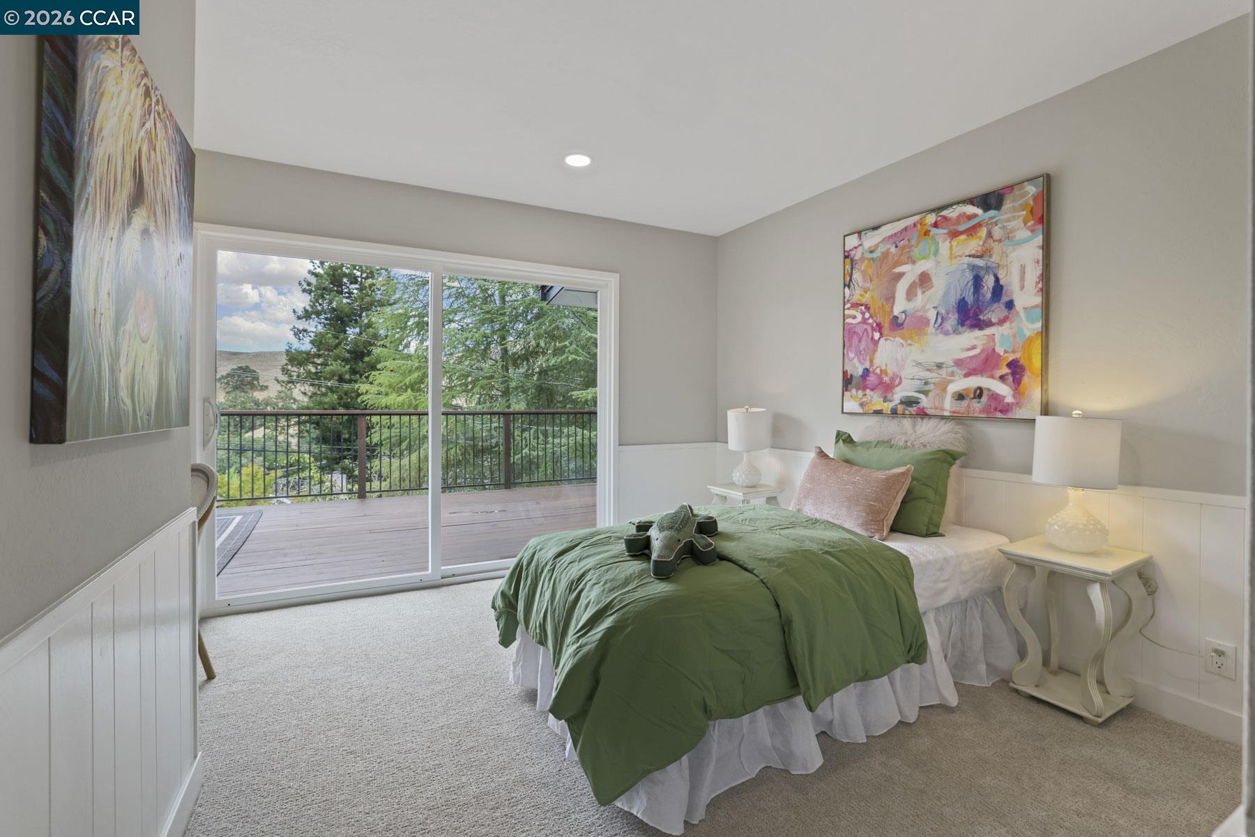 3233 Lucas Circle