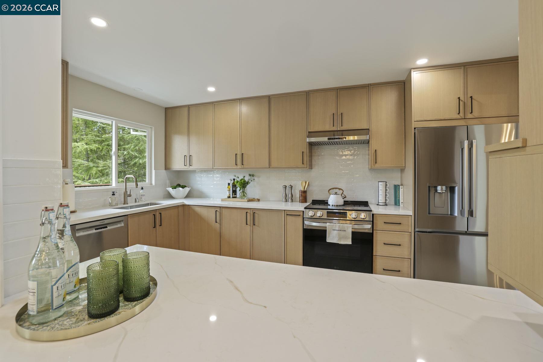 3233 Lucas Circle