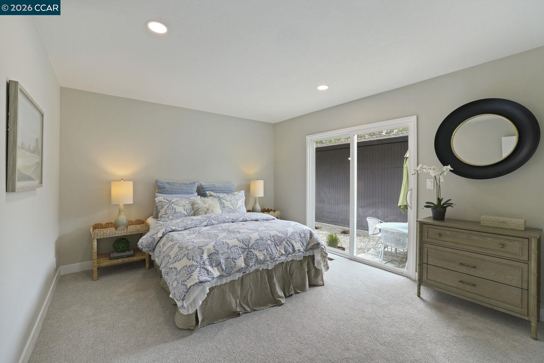 3233 Lucas Circle