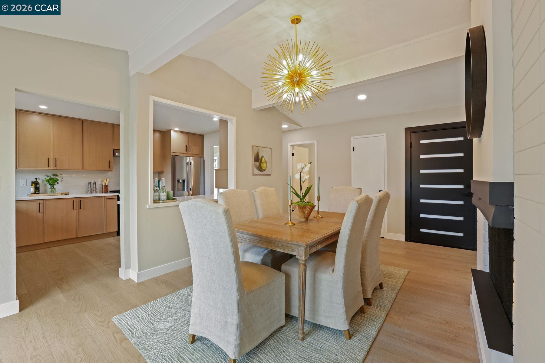 3233 Lucas Circle