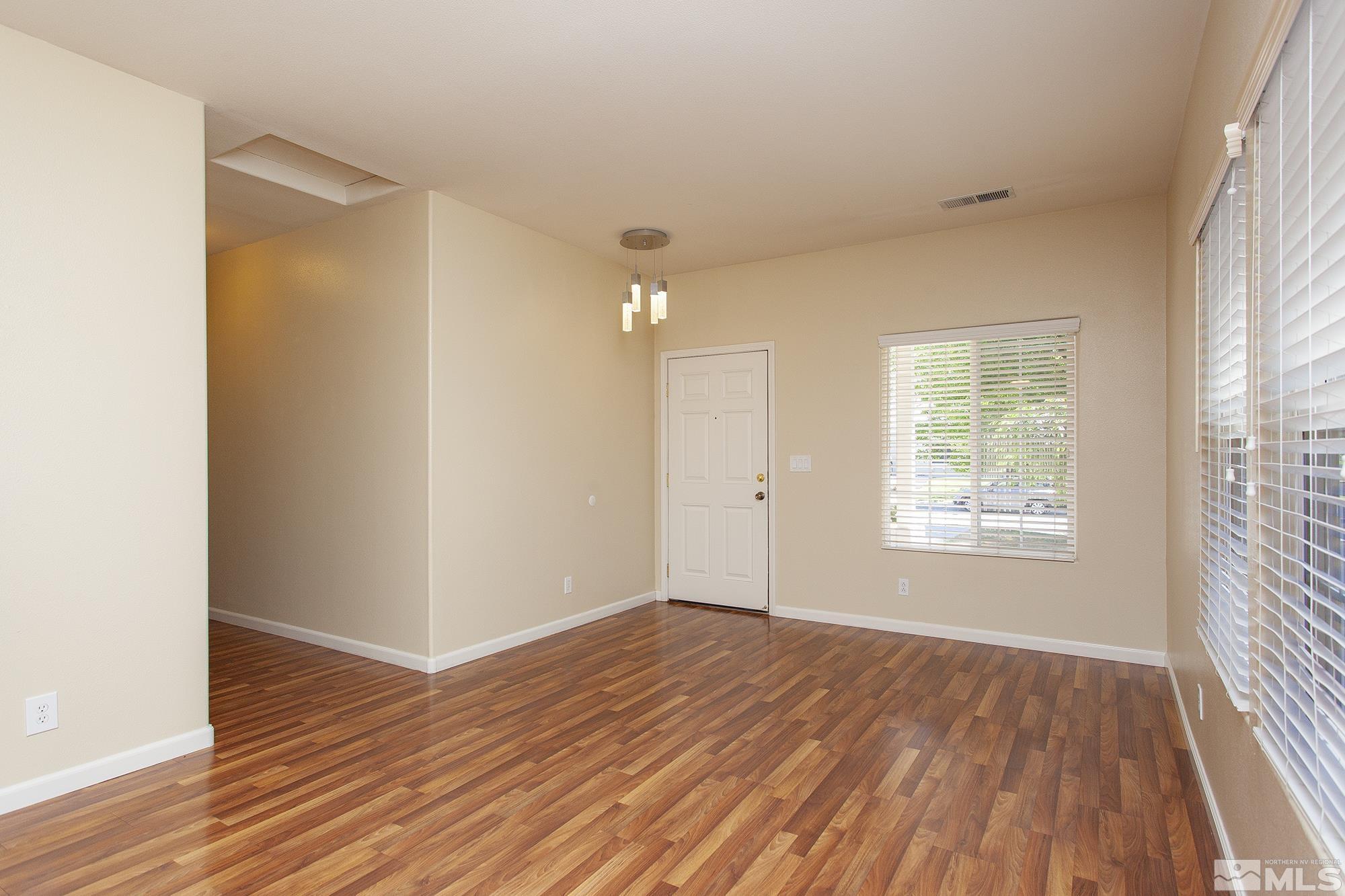 3337 Modena Dr