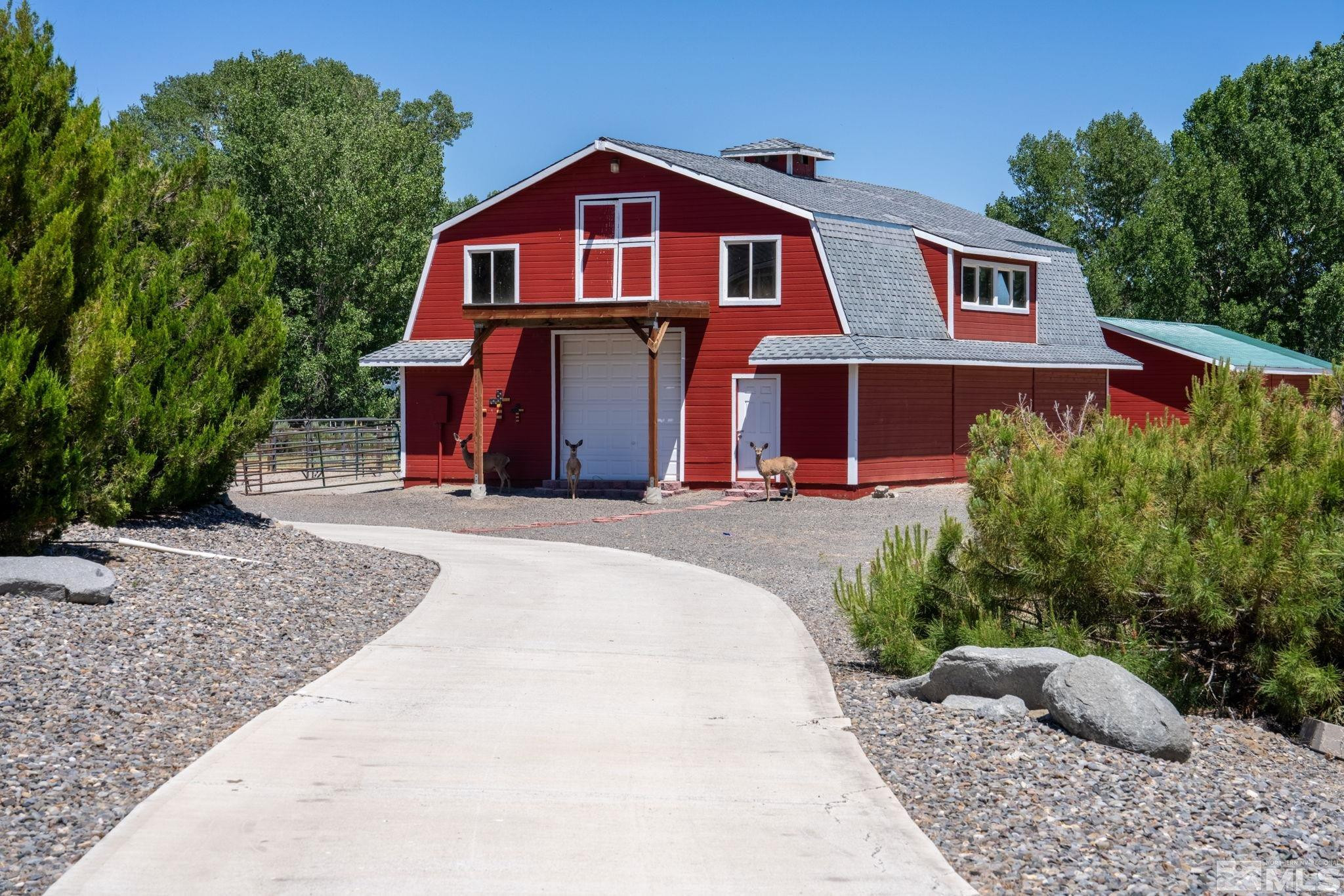 380 Genoa Ln