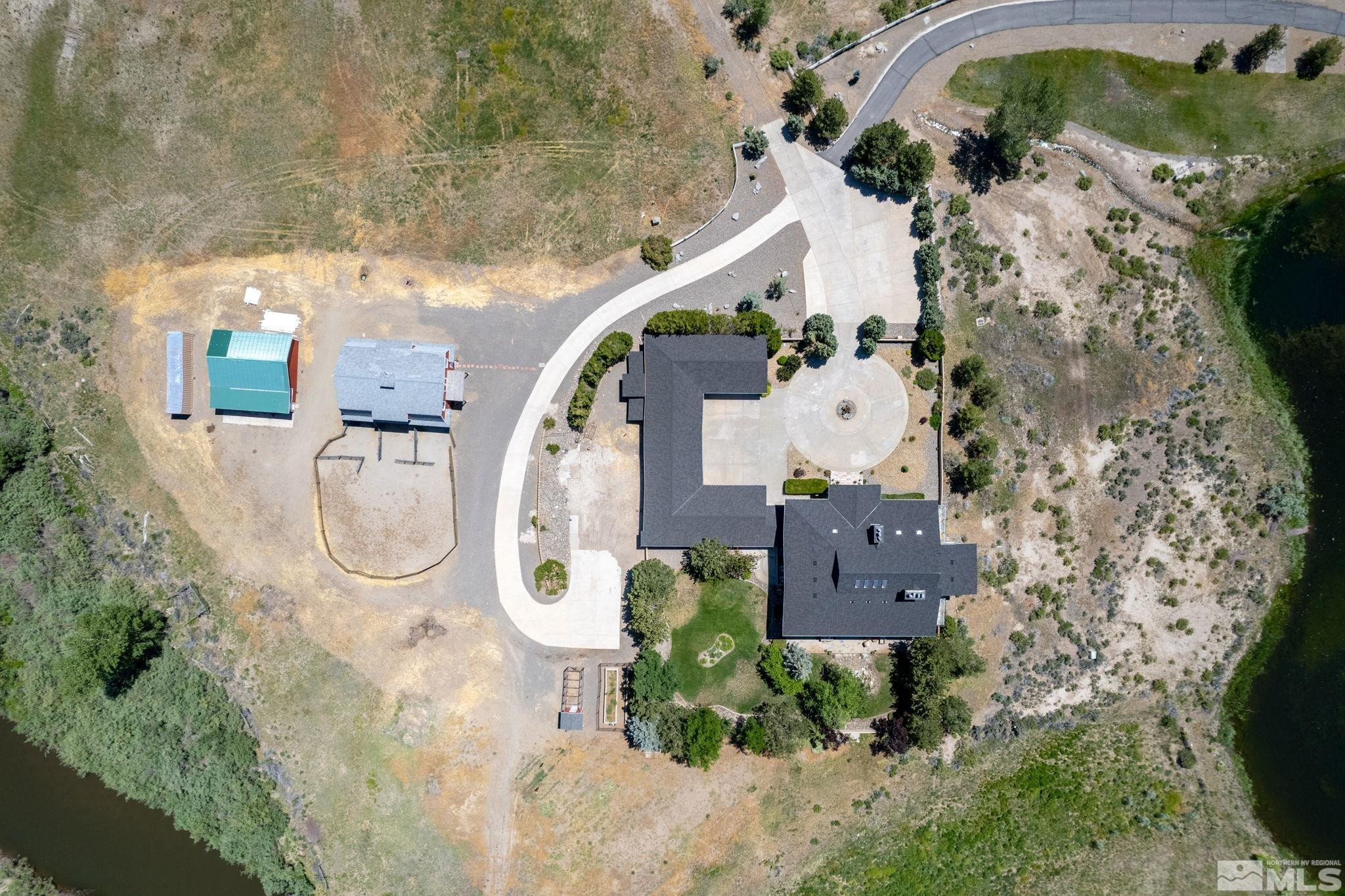 380 Genoa Ln