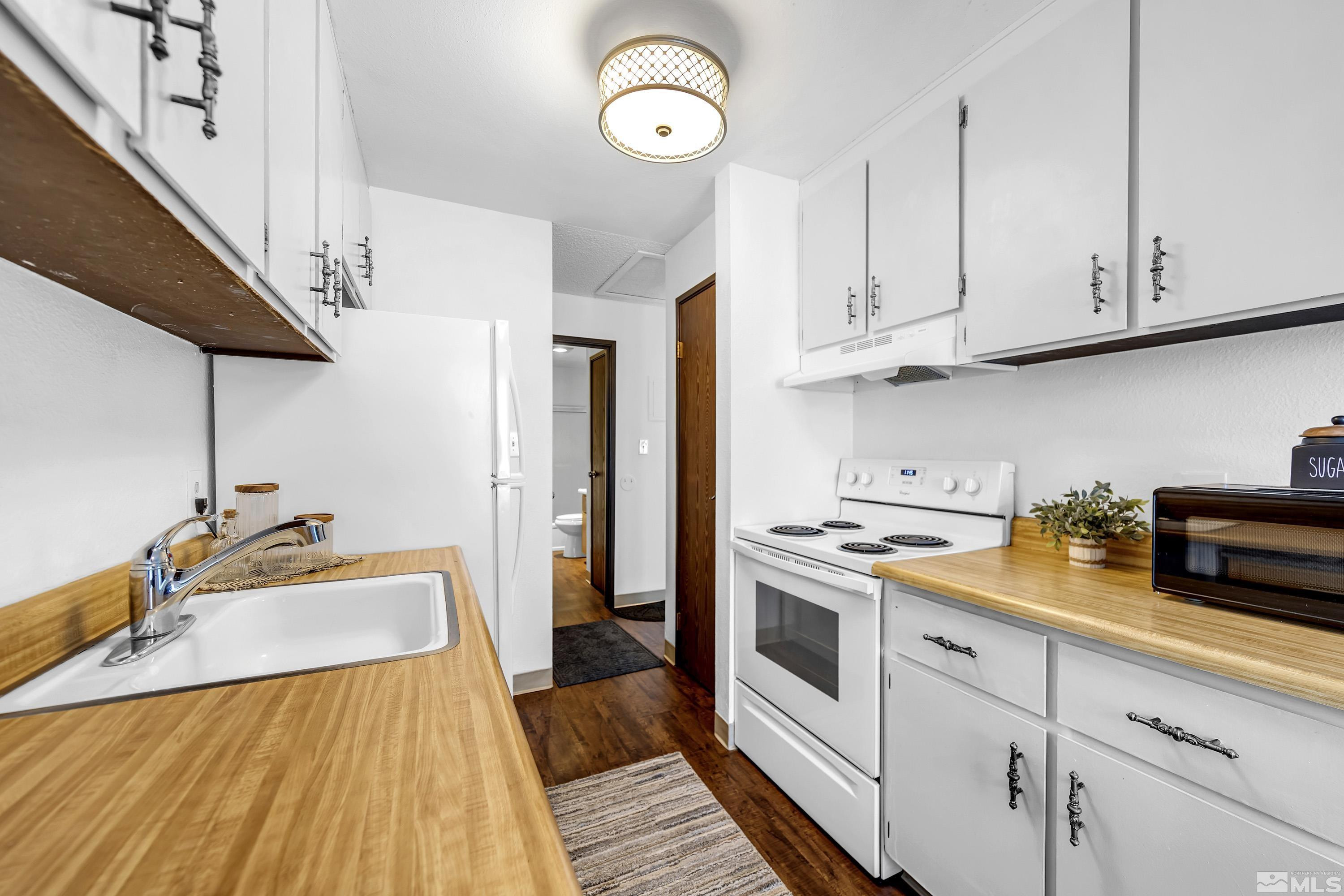 400 S Saliman Rd Unit: G56