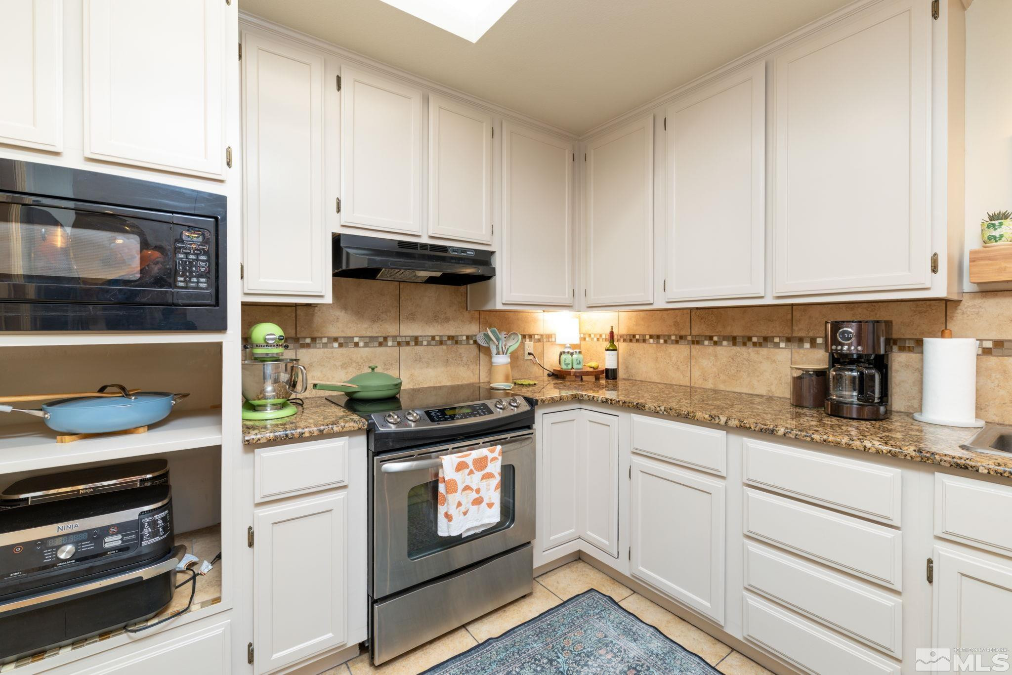 1001 Aspen Grove Cir