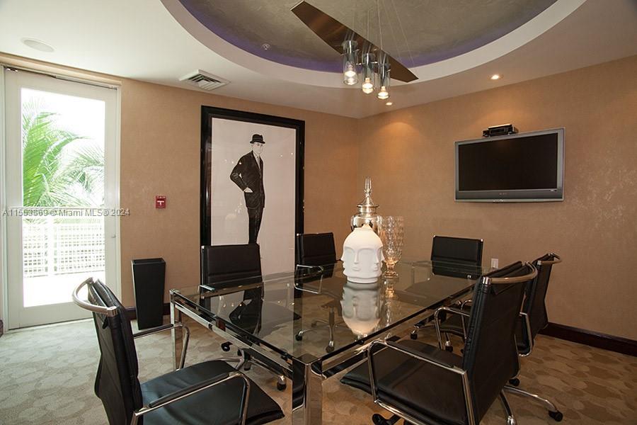 244 Biscayne Blvd # 1803