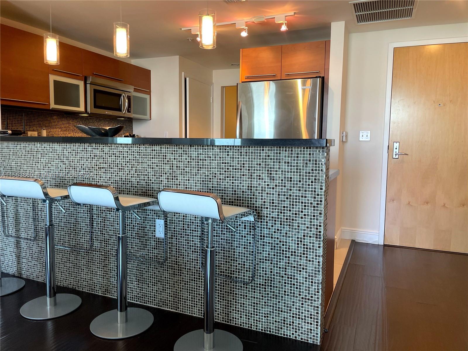 244 Biscayne Blvd # 1803