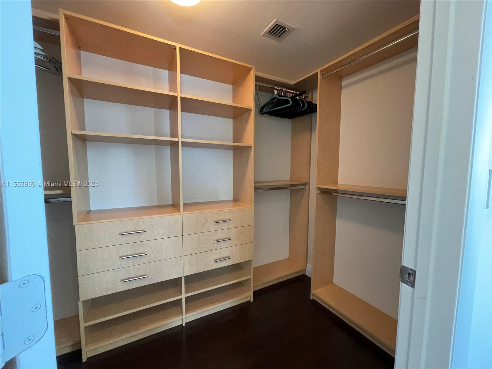 244 Biscayne Blvd # 1803