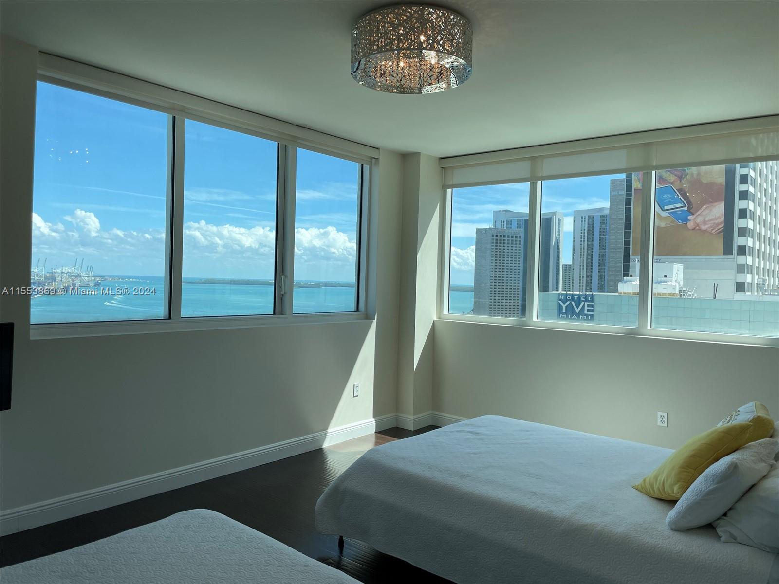 244 Biscayne Blvd # 1803
