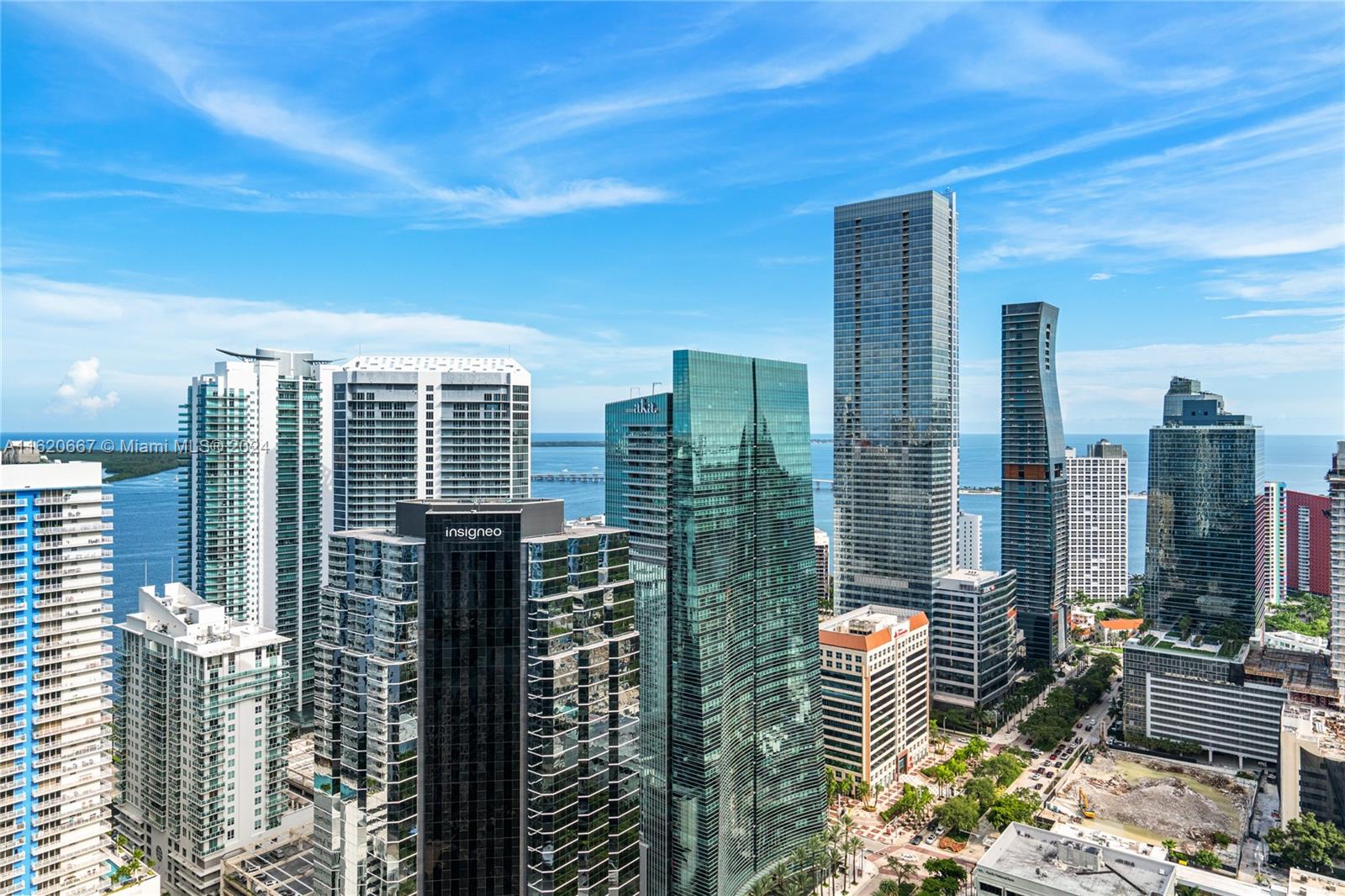 1080 Brickell Ave # 4102