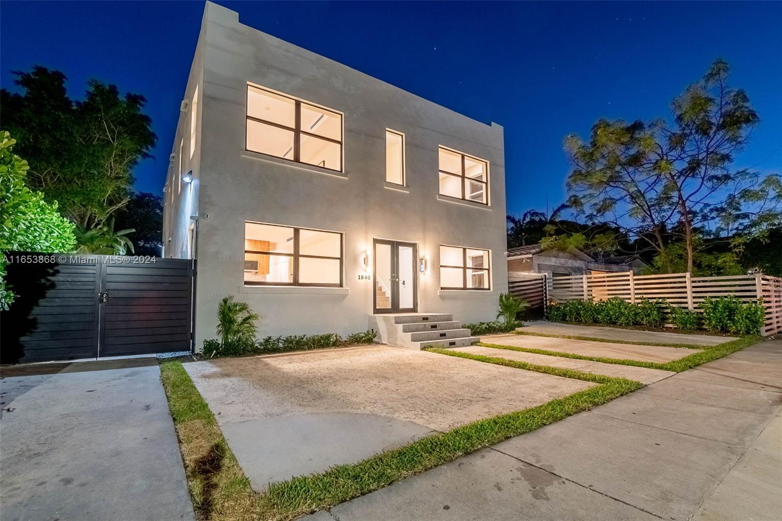 1840 SW 22nd Ter # 5
