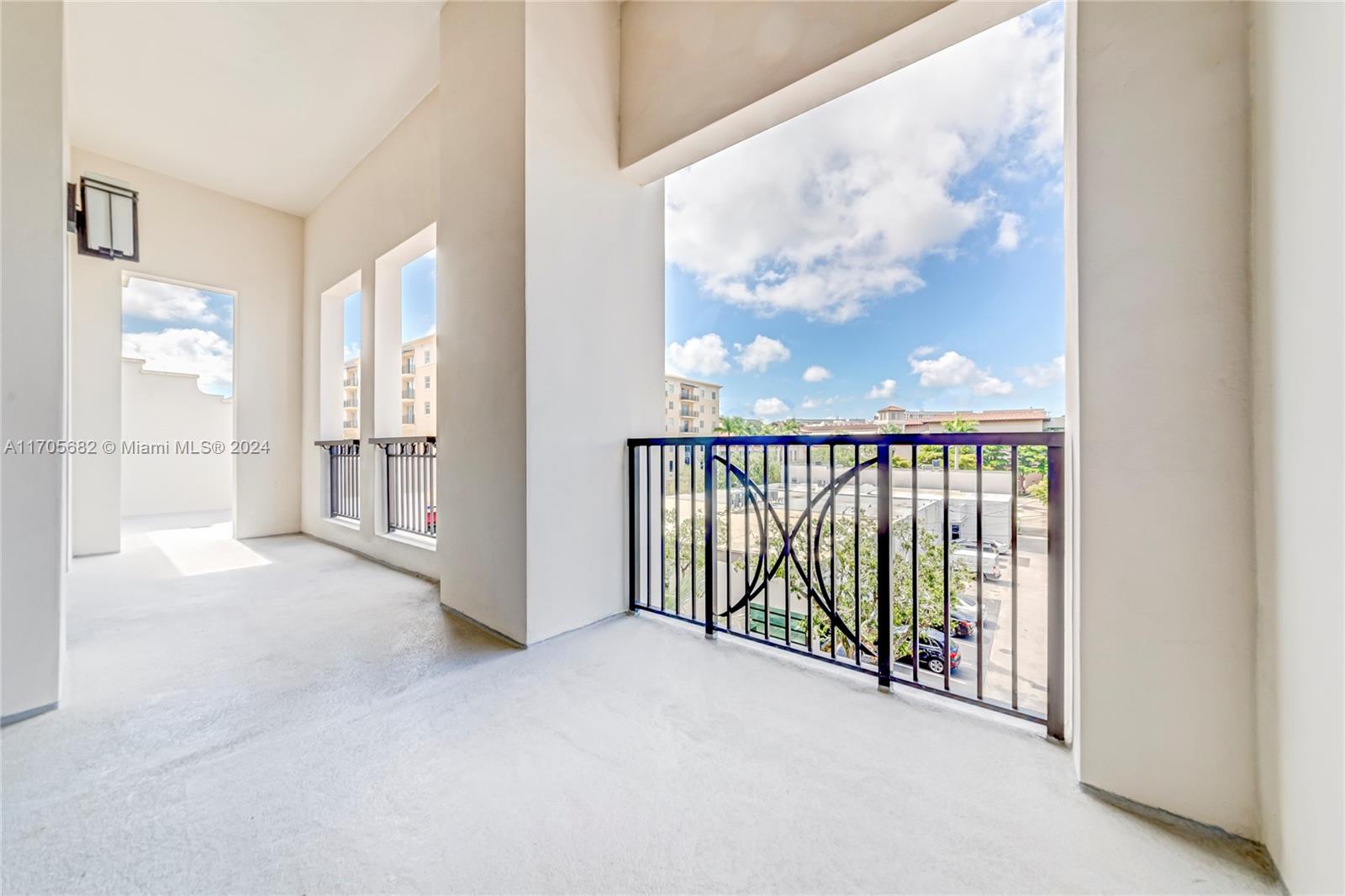 301 Altara Ave # 309