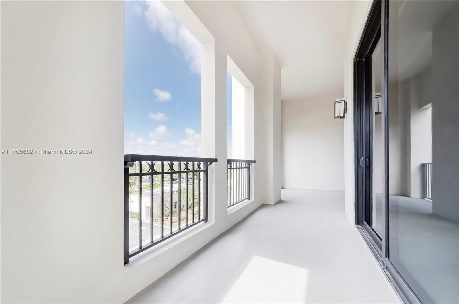 301 Altara Ave # 309