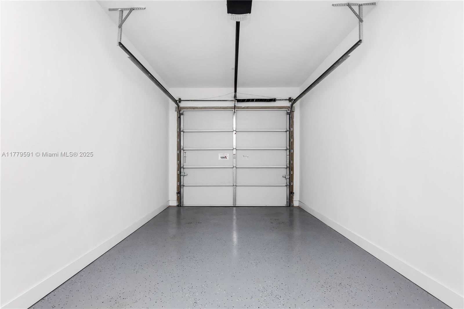 3045 Elizabeth St # 3045